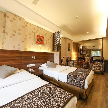 Hotel Maharana Inn Chembur Mumbai Exterior photo