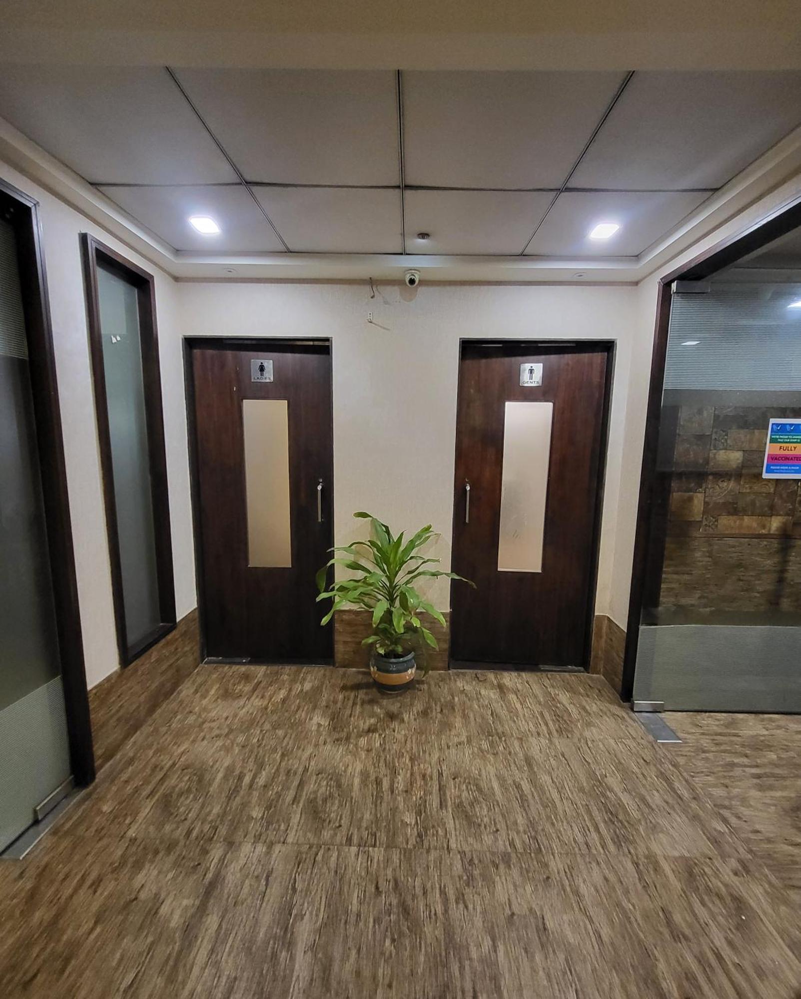 Hotel Maharana Inn Chembur Mumbai Exterior photo