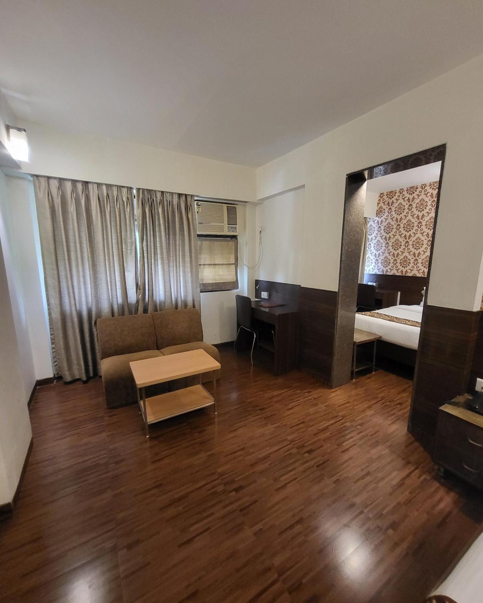 Hotel Maharana Inn Chembur Mumbai Exterior photo