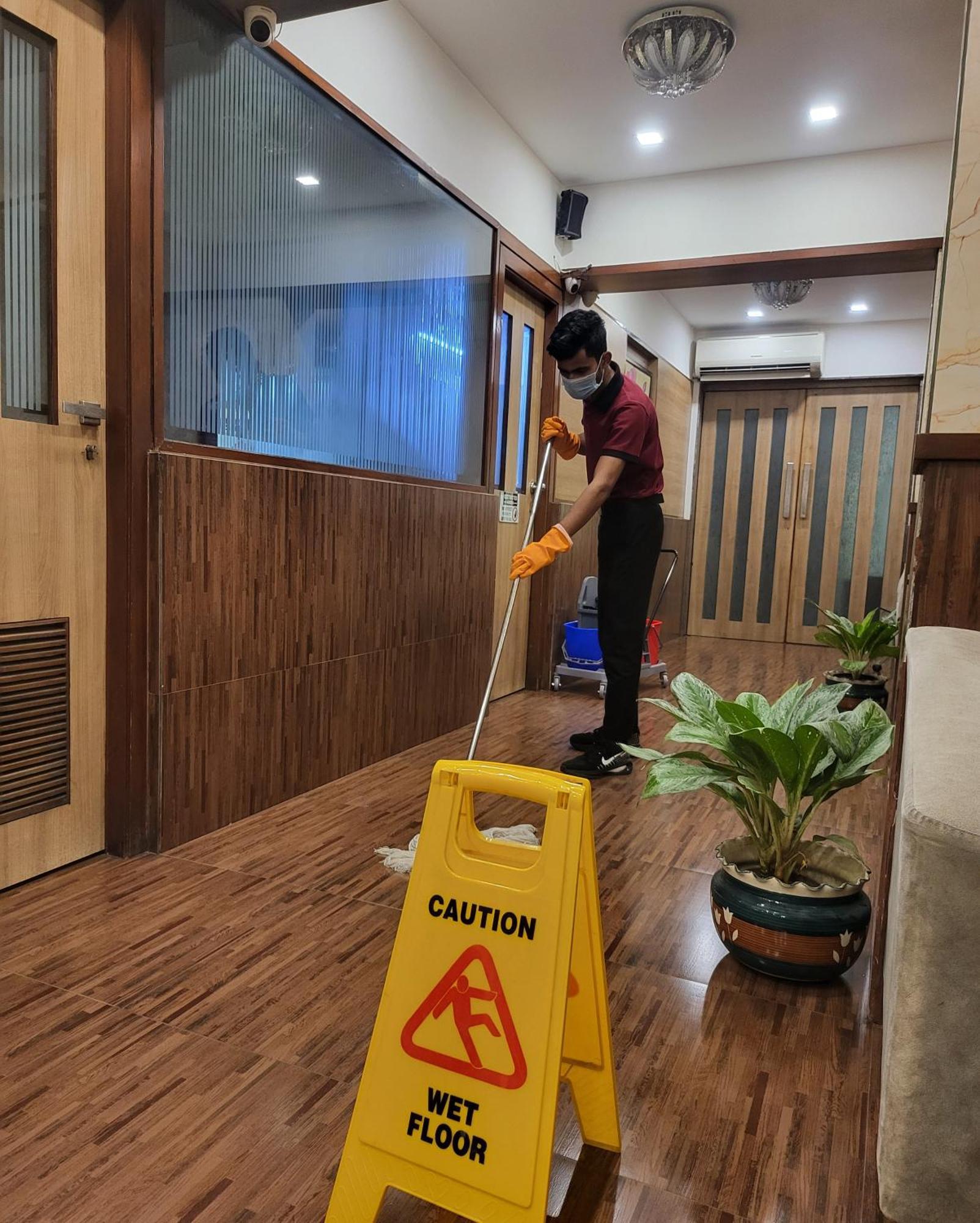 Hotel Maharana Inn Chembur Mumbai Exterior photo