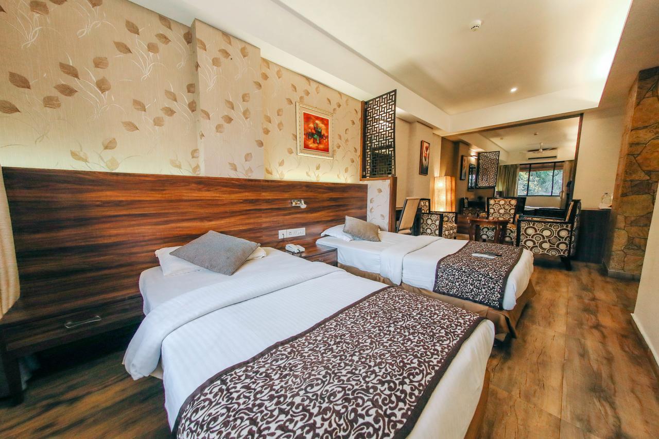 Hotel Maharana Inn Chembur Mumbai Exterior photo